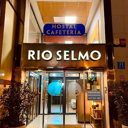 Hostal Rio Selmo Ponferrada Eksteriør bilde