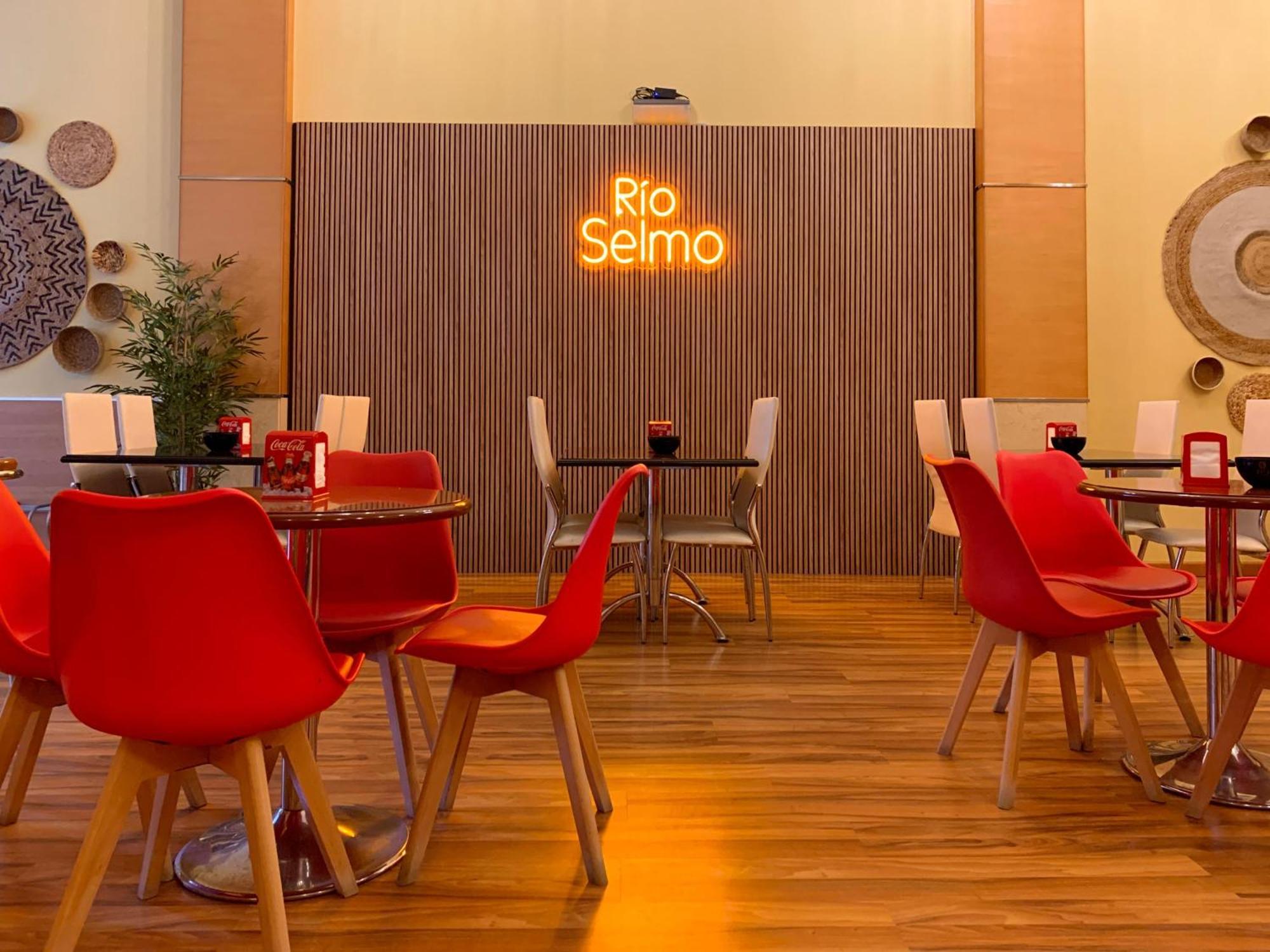 Hostal Rio Selmo Ponferrada Eksteriør bilde