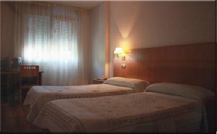 Hostal Rio Selmo Ponferrada Rom bilde